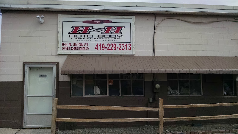 H & H Auto Body & Glass Auto Repair in Lima, OH photo