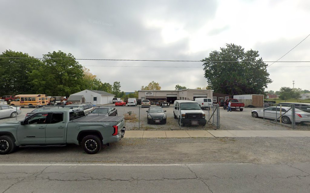 Gallery photo for H & H Auto Body & Glass in Lima, OH