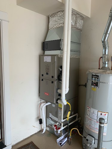 Day Heating Plumber in Salem, OR photo