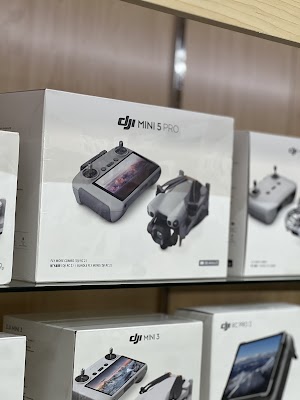 Gallery photo for MOJO CAMERAS AND COMPUTERS in Anaheim, CA
