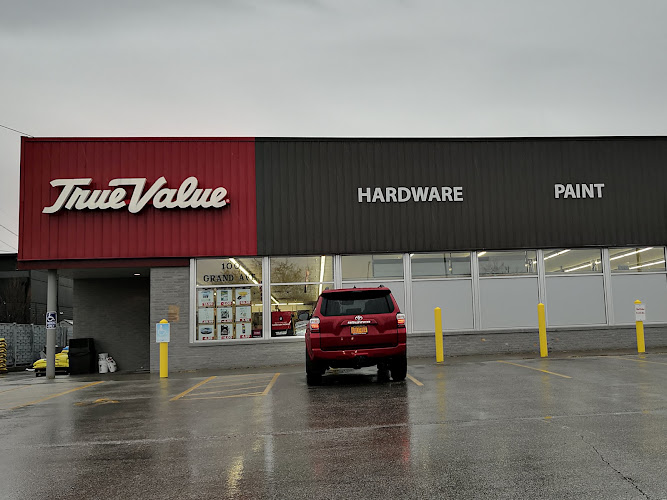 True Value Hardware Mobile Phone Repair in West Des Moines, IA photo