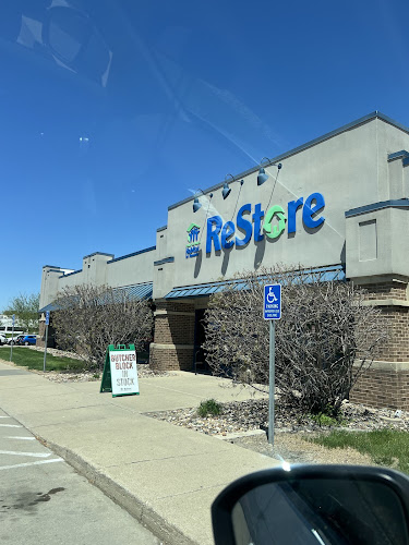 Habitat for Humanity ReStore - Urbandale Furniture Repair in Urbandale, IA photo
