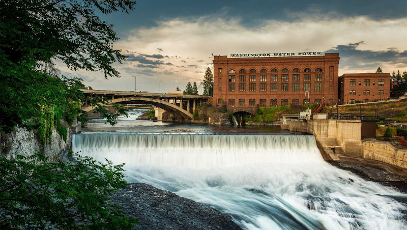 Avista Utilities Plumber in Coeur D'alene, ID photo