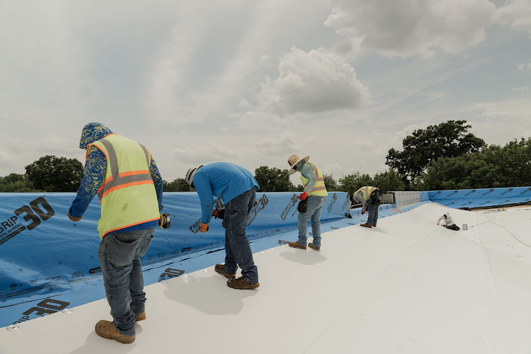 Horizon Roofing & Restoration Roofing Contractor in Charlotte, North Carolina photo