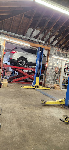 Crossroad Auto Repair Auto Repair in Hyattsville, MD photo