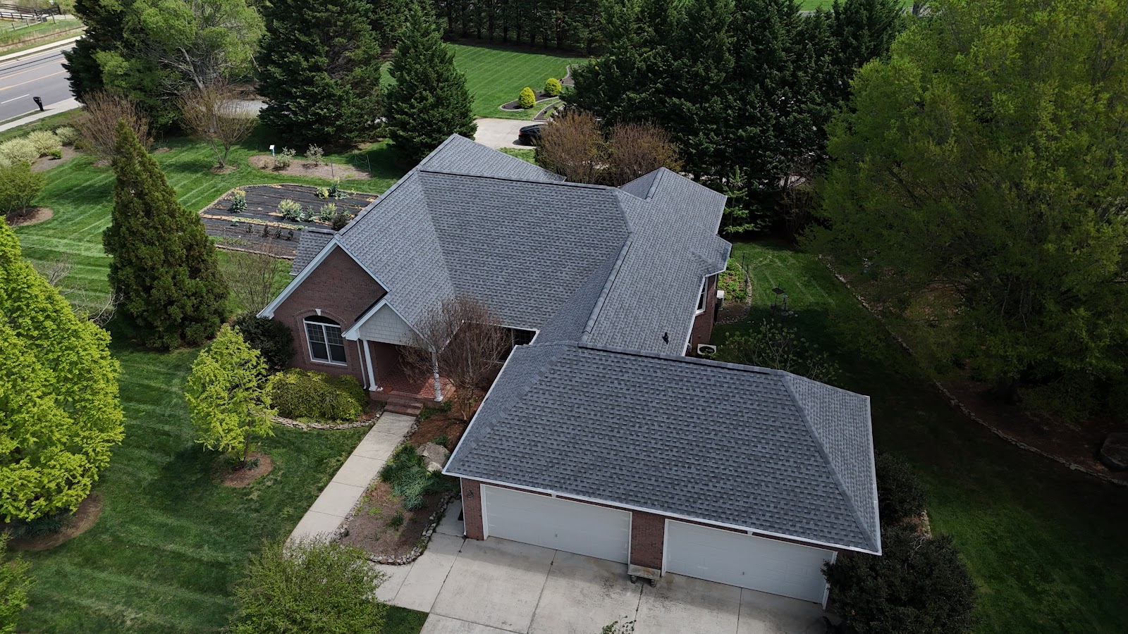 All Pro Roofing LLC gallery photo