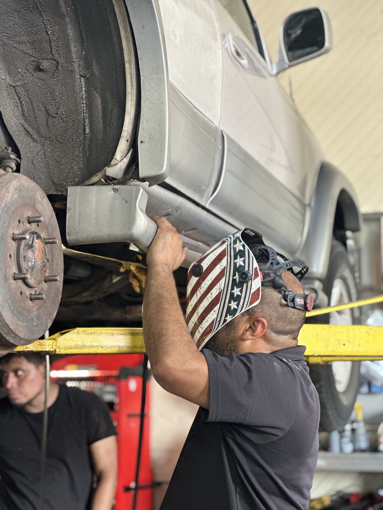 DENNIS GENERAL MECHANIC & MARYLAND INSPECTION STATION Auto Repair in Hyattsville, MD photo