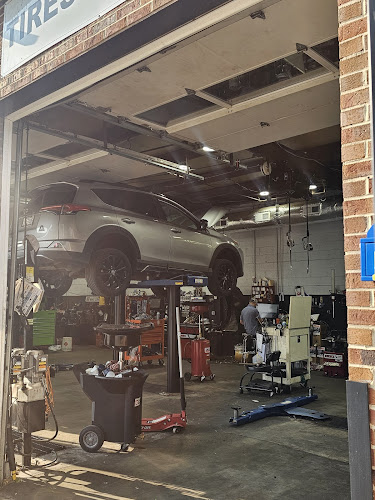 Mike's Tire And Service Center NC Auto Repair Shop in Greensboro, North Carolina photo