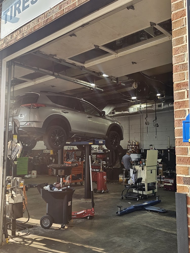 Mike's Tire And Service Center NC photo