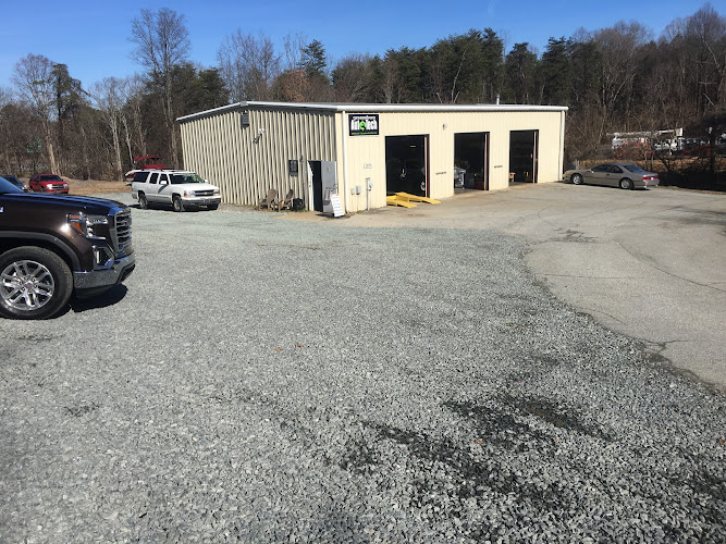 Greensboro Autotech Auto Repair Shop in Greensboro, North Carolina photo