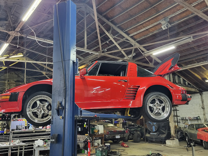 Evolved Auto Auto Repair Shop in Greensboro, North Carolina photo