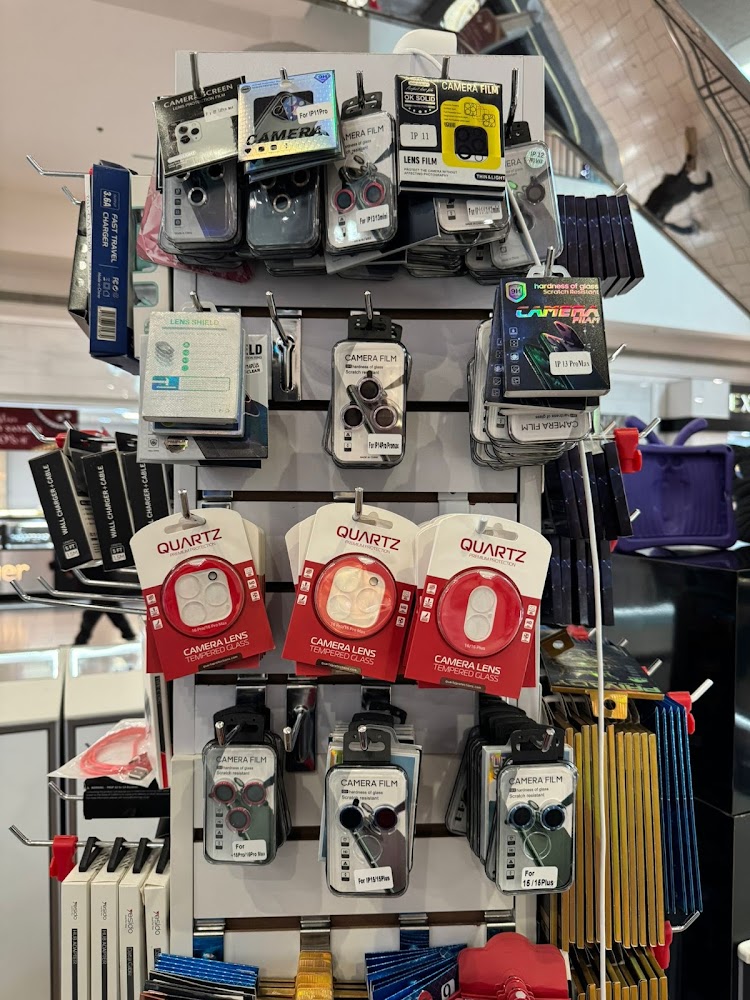Smart Fix Quaker Bridge Mall gallery photo
