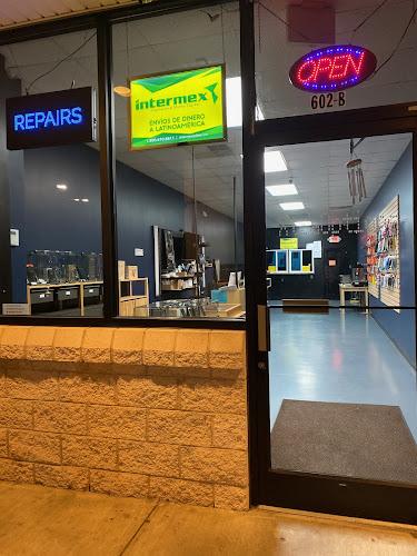 XO | XtraOptions Cell Phone Store in Dunn, North Carolina photo