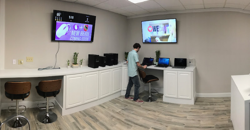 University PC Care Computer Repair Service in New Bern, North Carolina photo