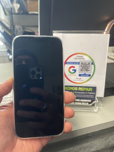Gizmos Repair | iPhone, Android, Computer & Game Console Repair -Wilmington Mobile Phone Repair Shop in Wilmington, North Carolina photo