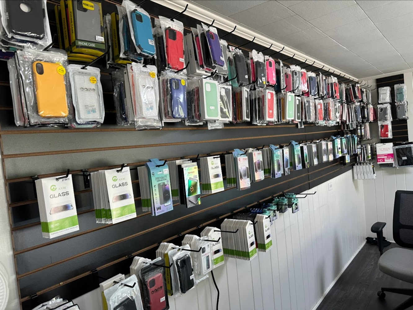 One Stop Wireless – Cell Phones, iPads & More – Repair, Sales & Accessories gallery photo