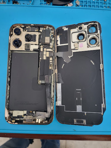 Cell world phone Repair & Accessories Cell Phone Store in Lake Dallas, Texas photo