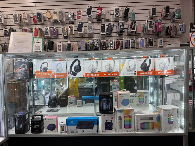 FIX AND MORE - Repair phones, Selling phones and accessories. Phone Repair Service in New York, New York photo