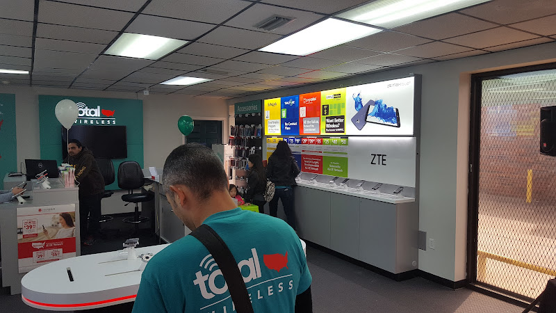 Digital Link Inc Cell Phone Store in Conover, North Carolina photo