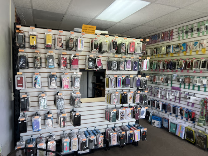 Smartphone Repair and Battery Mobile Phone Repair Shop in Lumberton, Texas photo