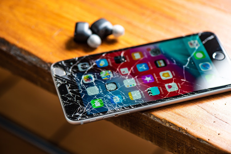 Amsterdam iPhone & iPad Screen Repair Mobile Phone Repair Shop in New York, New York photo