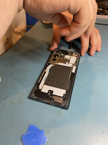 The Lab Mobile Phone Repair Shop in Warsaw, Indiana photo