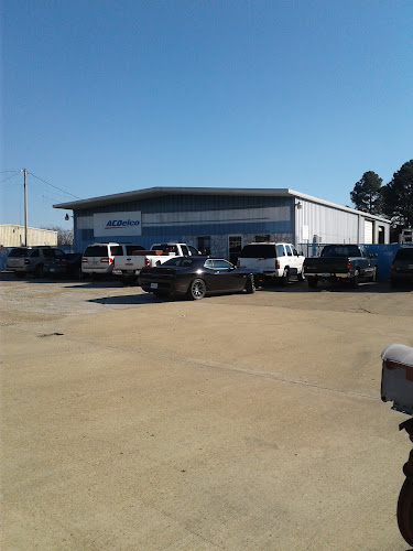Bishop's Auto Center Auto Repair Shop in Tupelo, MS photo
