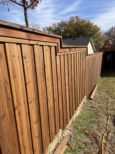 Make Me A Fence Fence Contractor