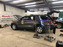 Gallery photo for Moodys Collision, Auto Body Shop in S Gloster St, MS