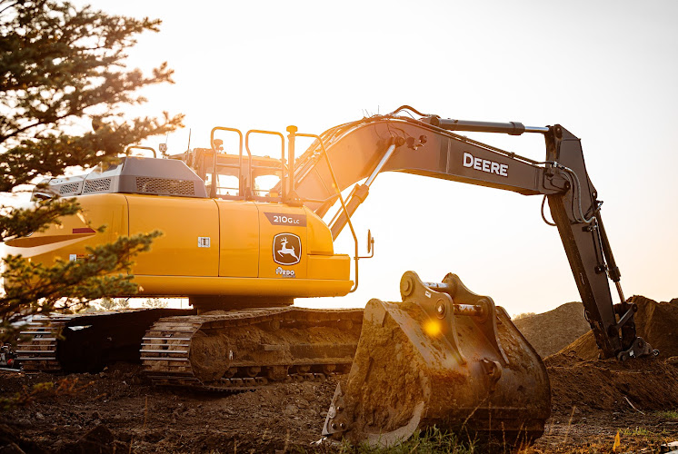 JCR Excavating LLC Excavating Contractor in Williston, ND photo