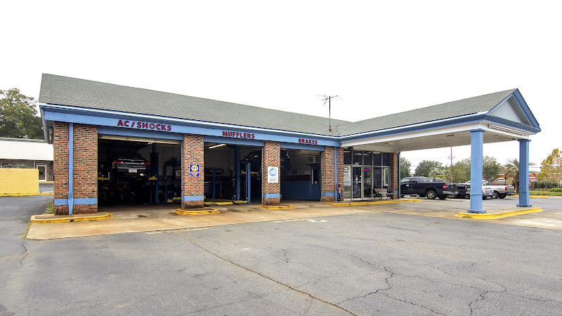 Carolina Muffler & Brakes Muffler Shop in North Charleston, SC photo