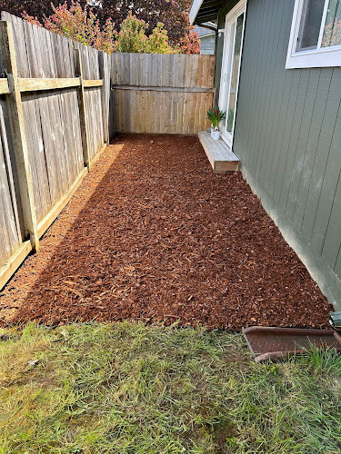 Flowers And Colors - Landscaping Landscaper in Bremerton, WA photo