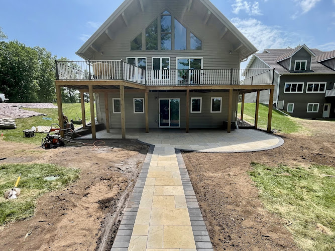 GOLD LANDSCAPING Landscaper in Eau Claire, WI photo