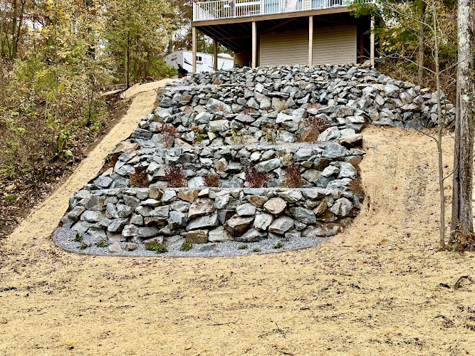 K&M Landscaping and Retail Landscaper in Eau Claire, WI photo