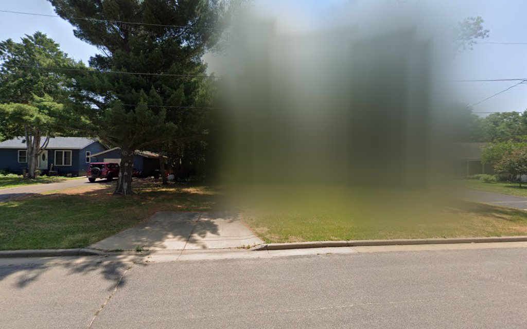 Gallery photo for Total Lawn Solutions EC in Eau Claire, WI