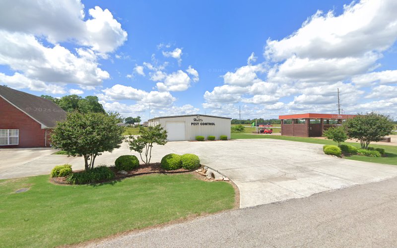 Holt's Pest Control Pest Control Service in Athens, AL photo