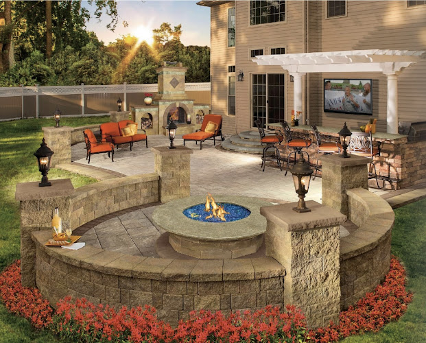 Amigos Landscaping And Patios LLC Landscaper in Washington, DC photo