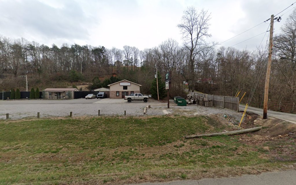 The Cutting Edge Lawn and Landscaping, LLC gallery photo