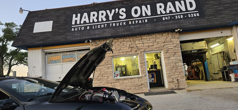 Harry's On Rand Auto Repair Shop in Palatine, IL photo
