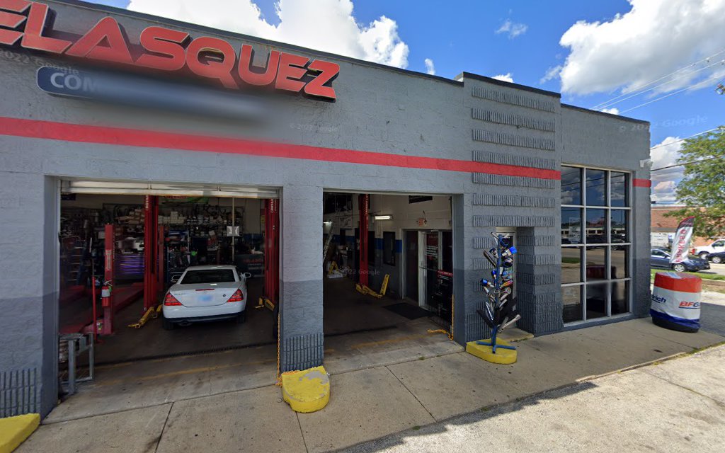 Gallery photo for Proshine Complete Autocare, Auto Repair Shop in Palatine, IL