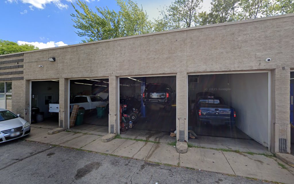 Gallery photo for Windsor Auto Repair, Auto Repair Shop in Palatine