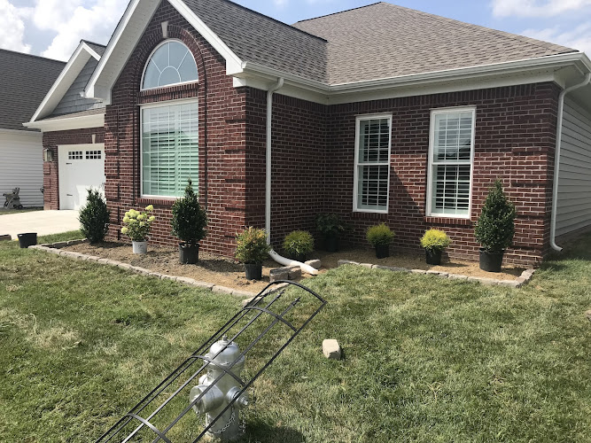 Newton Outdoor Services Lawn Care Service in Paducah, KY photo