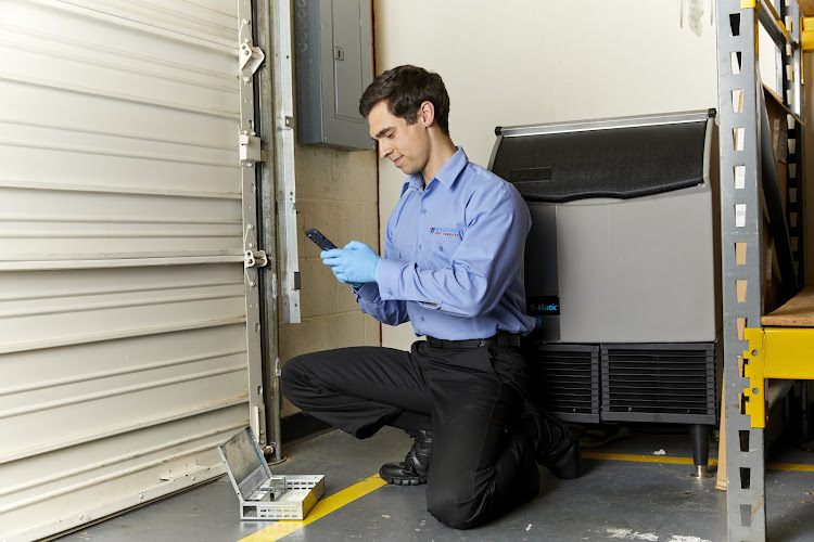 Waltham Pest Services - Pest Control & Exterminator, Scarborough, ME Pest Control Service in Scarborough, ME photo