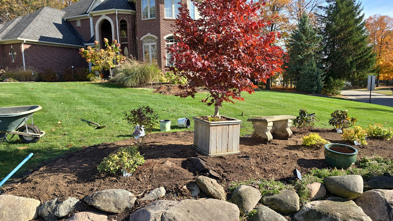 White Maple Landscaping - Farmington Hills Landscaper in Farmington Hills, MI photo