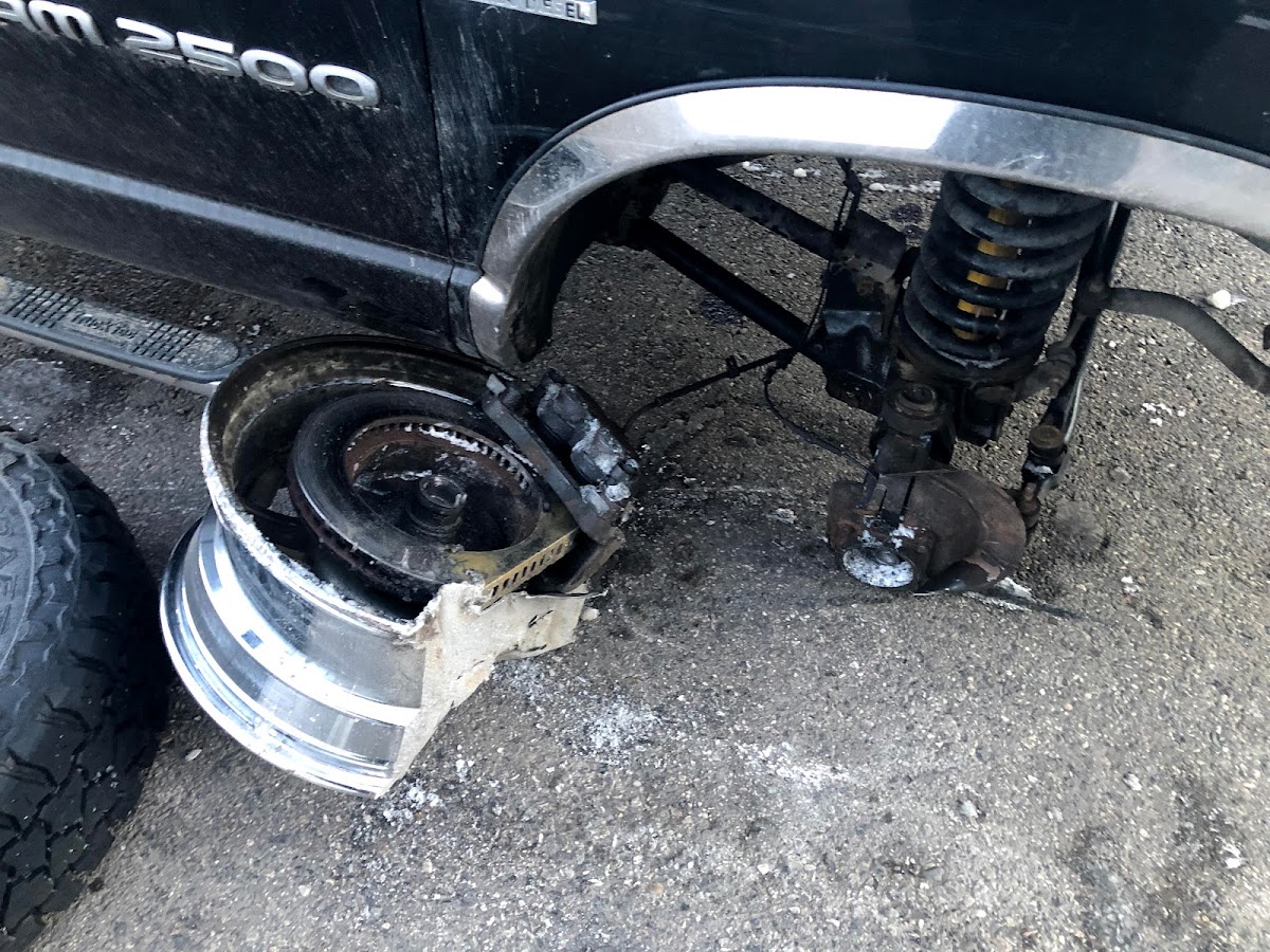 Certified Transmission & Auto Repair Auto Repair Shop in Hazelwood, MO photo