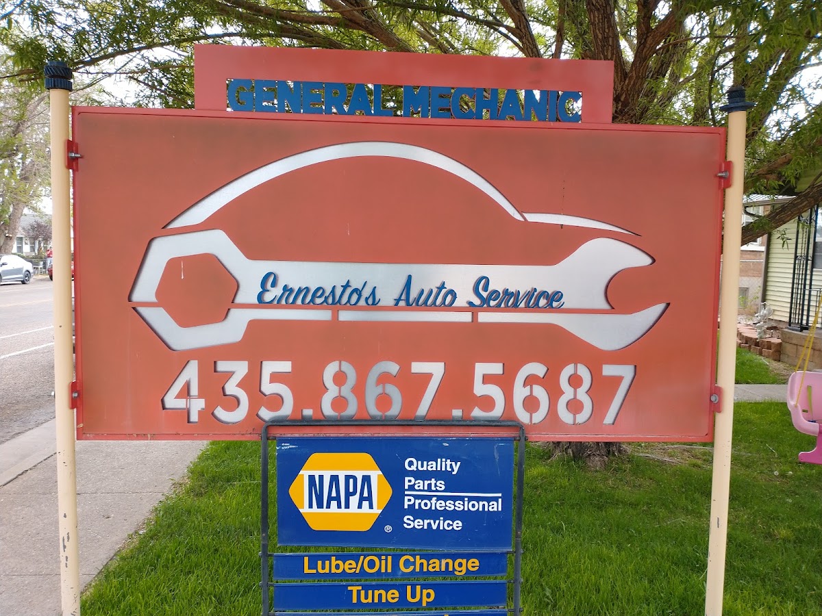 Ernesto's Auto Service Mechanic in Cedar City, UT photo