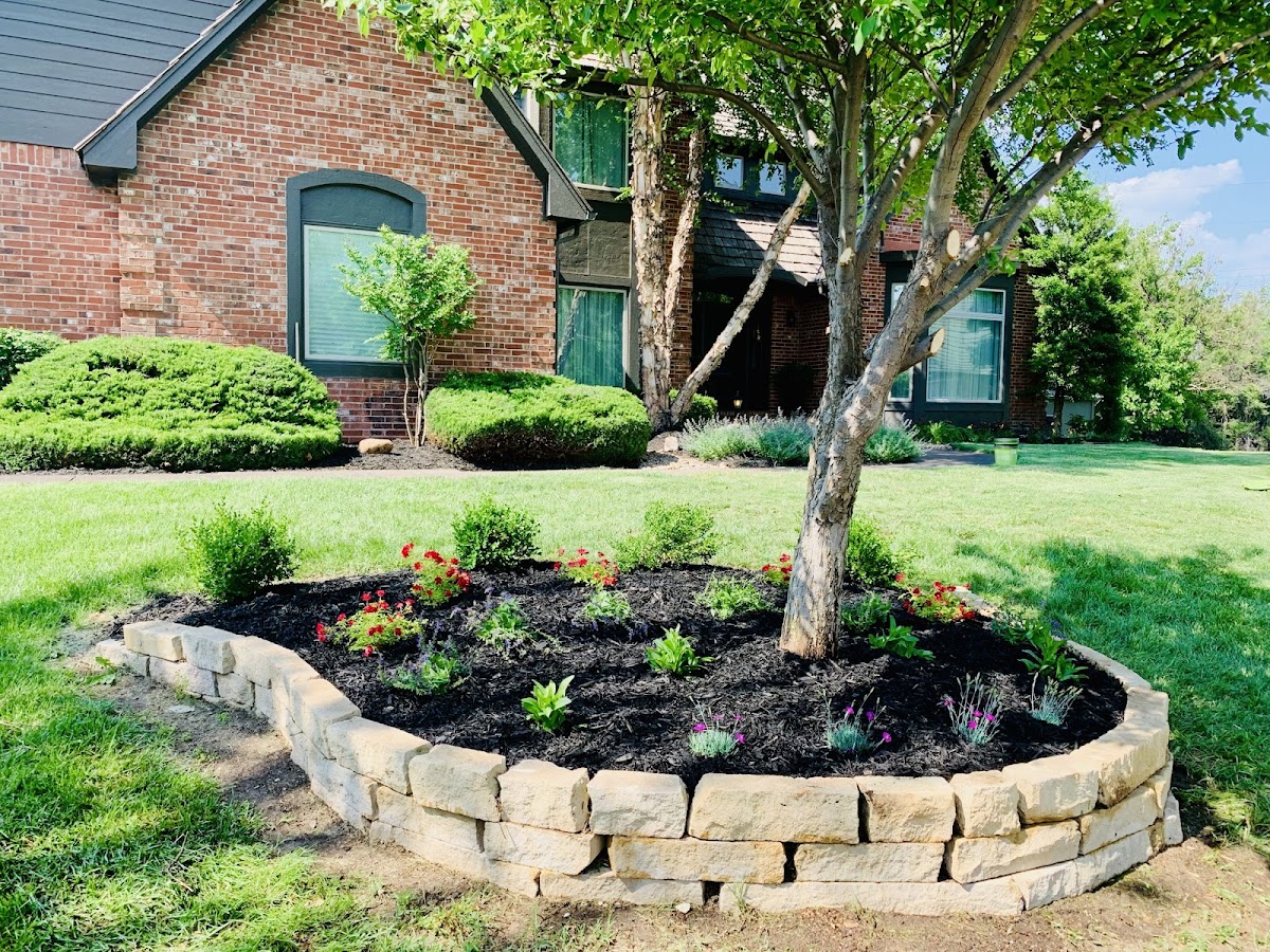 Professional Landscaping Services Landscaper in Wichita, KS photo