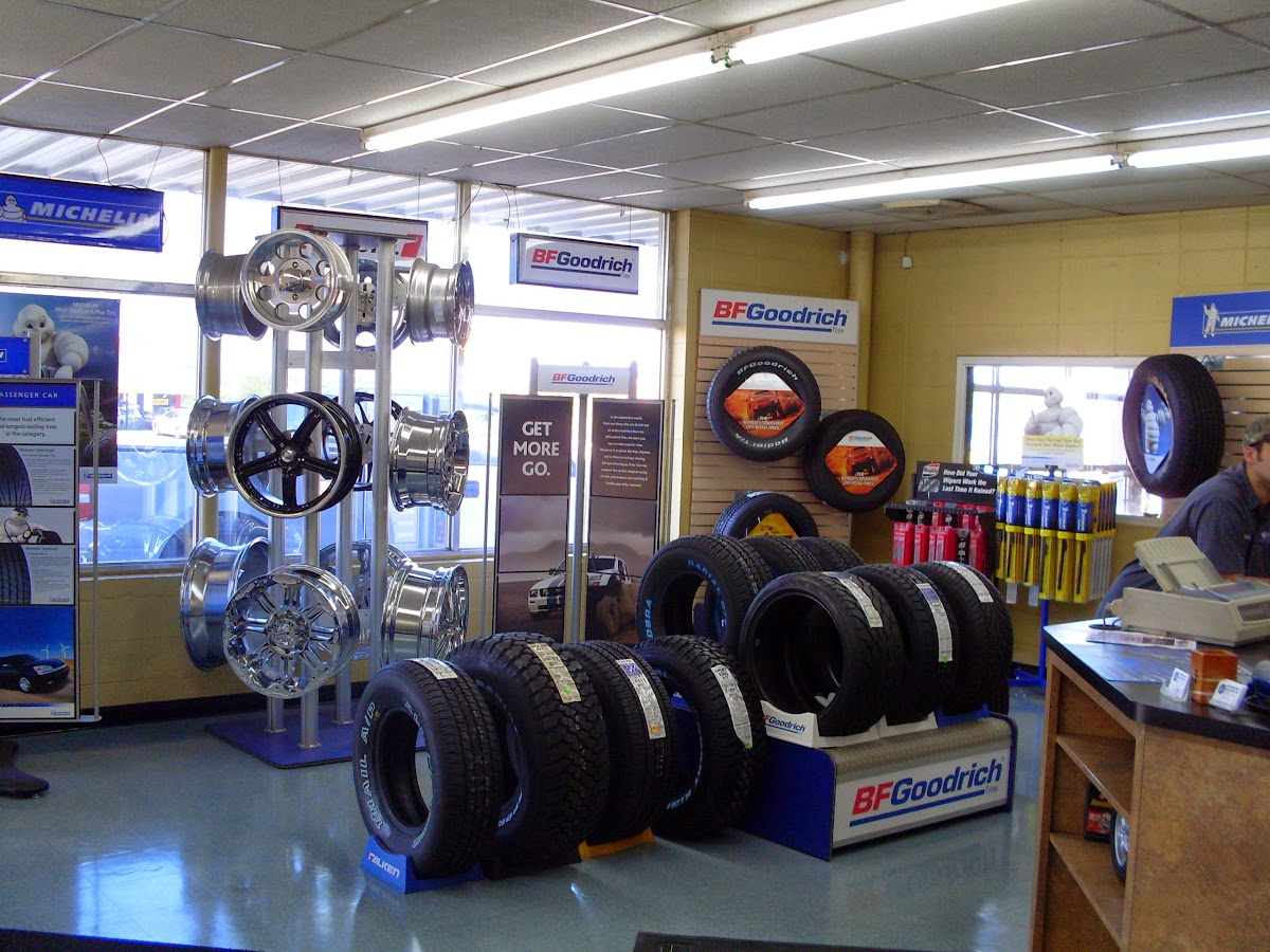 Delta World Tire Tire Shop in Houma, LA photo
