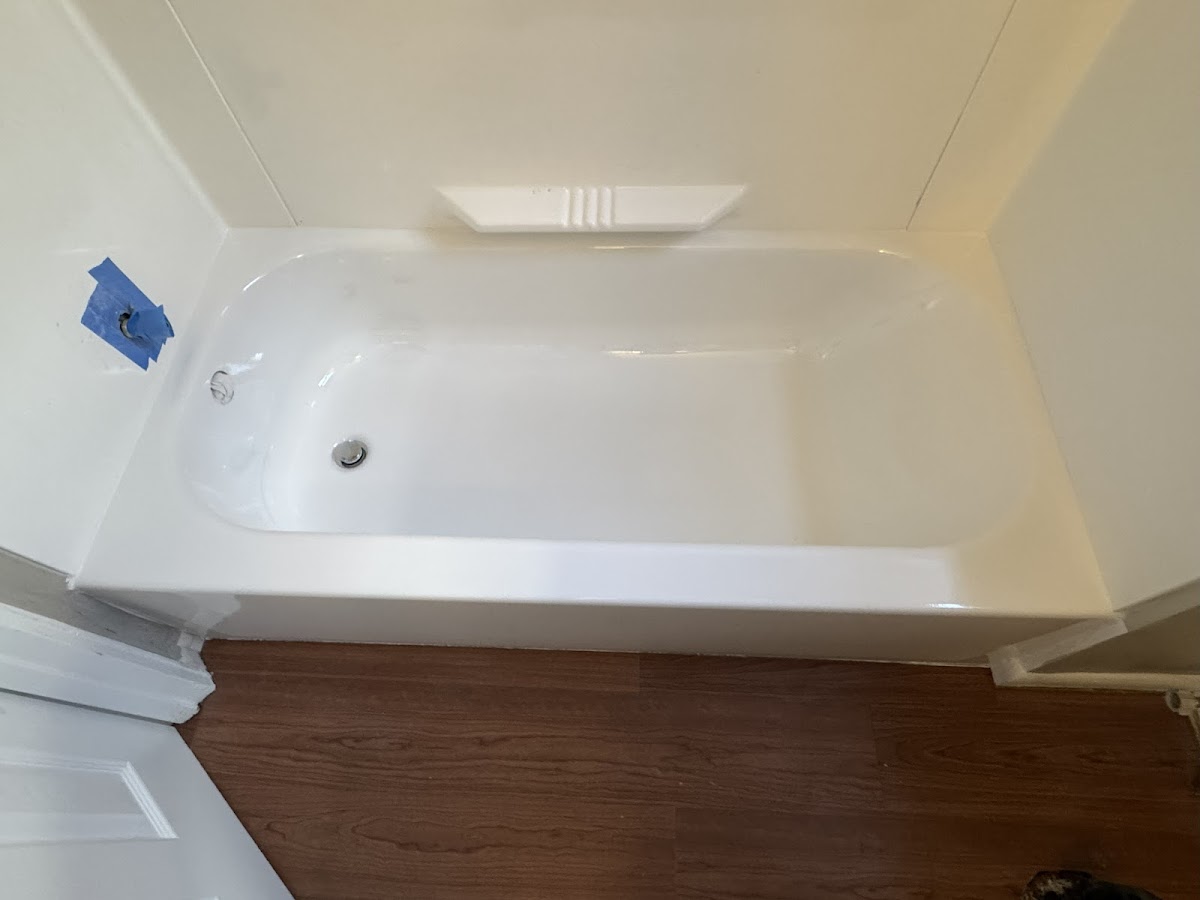 Jersey Bathtub Refinishing Bathroom Remodeler in Pennsauken, NJ photo