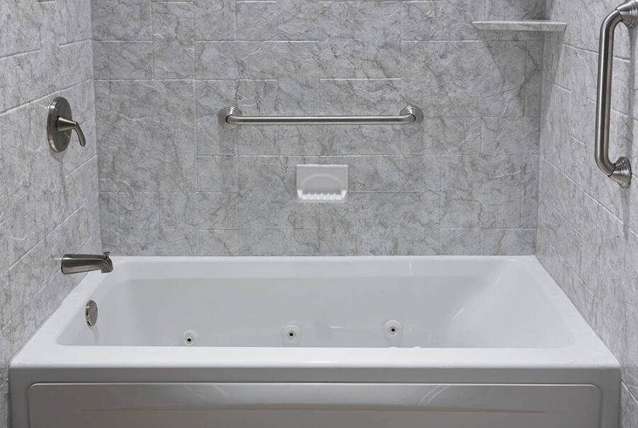 Jacuzzi Bath Remodel of Eastern NY gallery photo